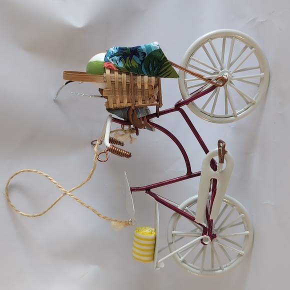 Other - Metal Bicycle Ornament Hanging Beachy Decor 7 1/4"